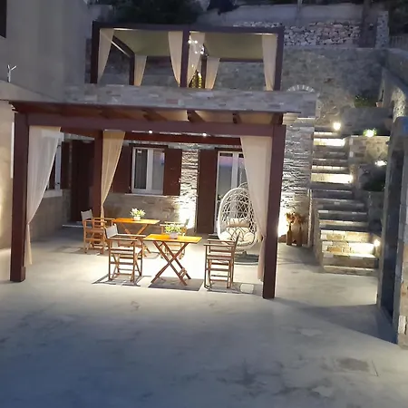 Alisachni 아파트 *