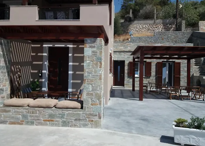 Apartament Alisachni Kini