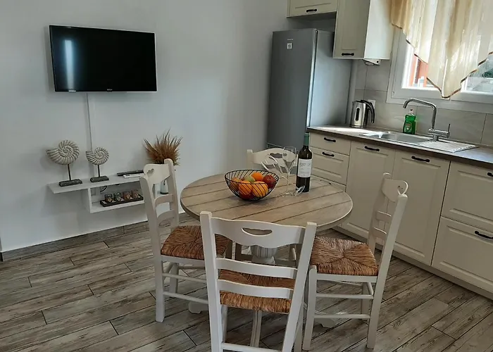 Alisachni Apartament Kini