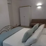 Alisachni Apartman *