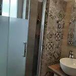 Alisachni 아파트 *