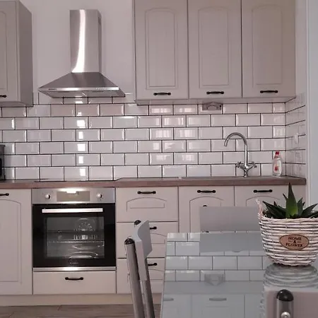 Apartment Alisachni *