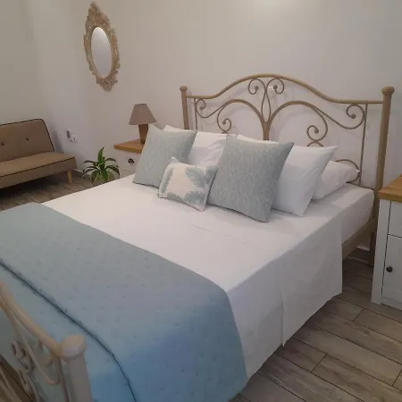 Alisachni Apartmán Kini