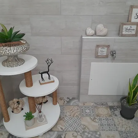Alisachni Apartmán *